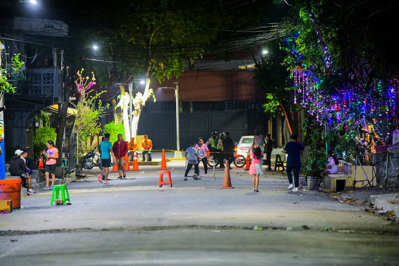 cercotutunichapa-devuelve-iluminacion-en-calles-de-la-comunidad